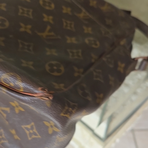 Louis Vuitton Brown Monogram Messenger Bag - Picture 10 of 14